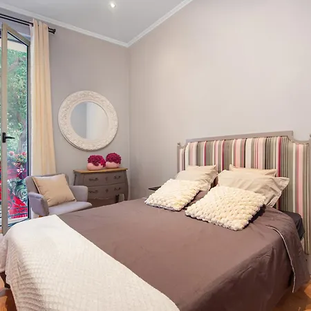 Le Borrigo Chic Centre Et Appartement *